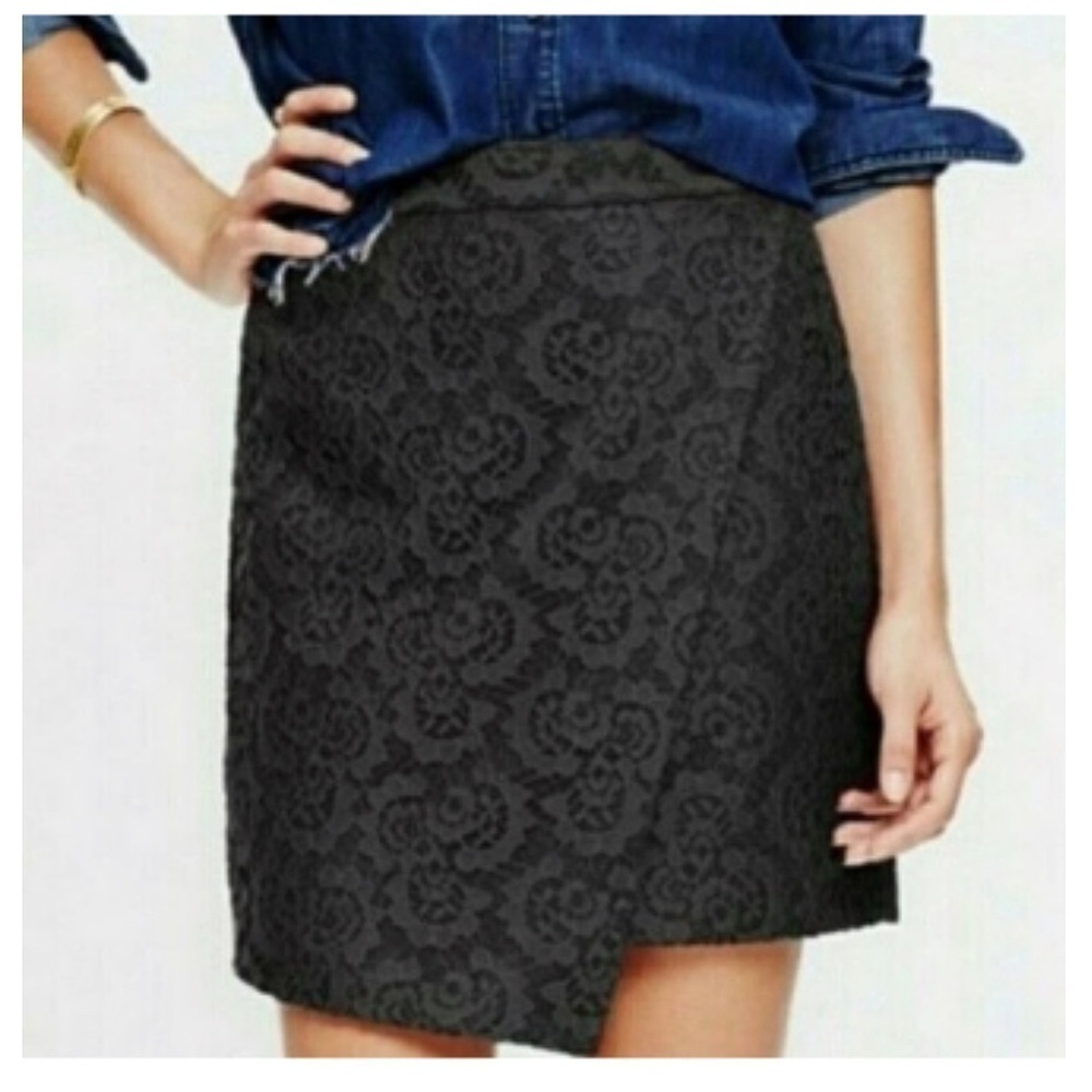 Madewell Black Lace Asymmetrical Lined Mini Skirt - size 0